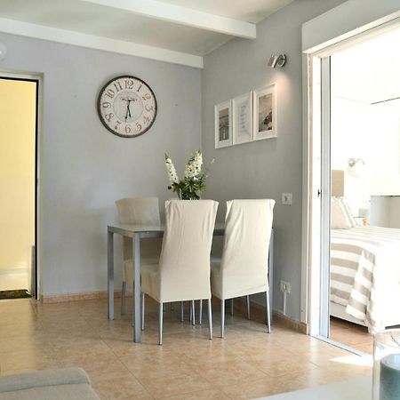 Апартаменты Atico En El Corazon De Santa Cruz/ Cozy Penthouse Экстерьер фото